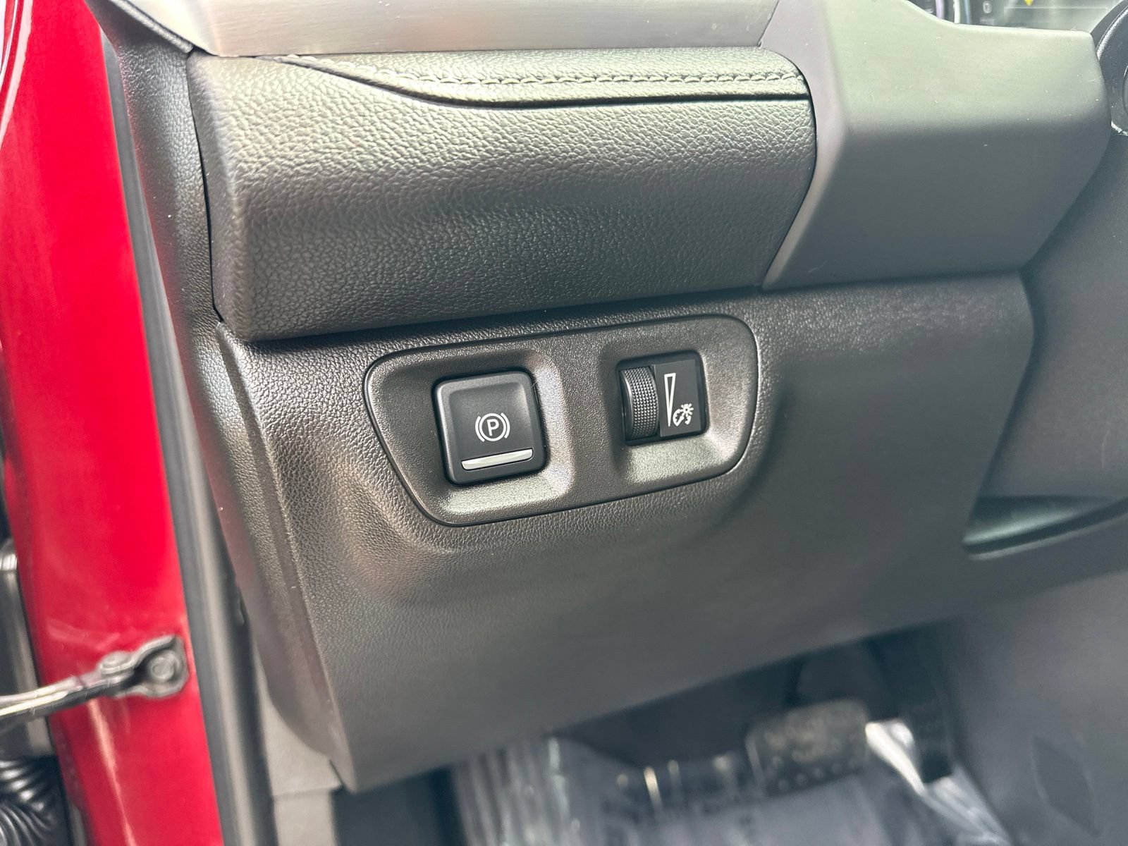 Used 2018 GMC Acadia SLT AWD/4WD image 15