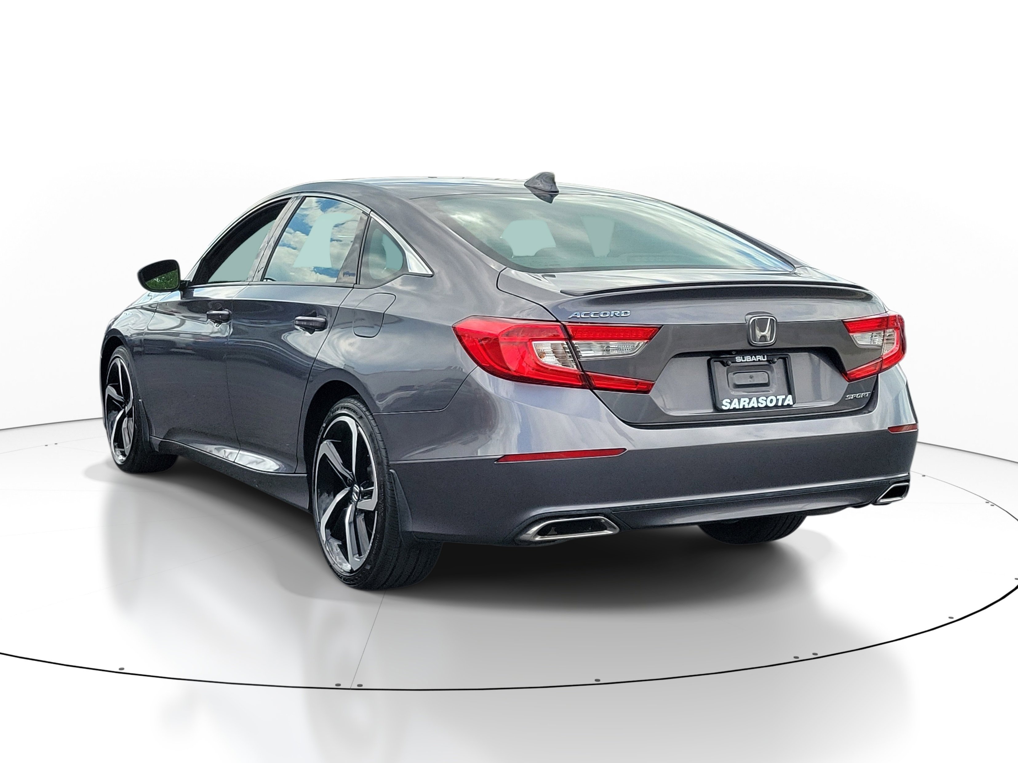 Used 2018 Honda Accord Sport image 4