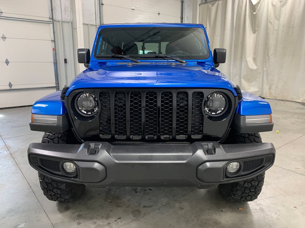 Used 2023 Jeep Gladiator Sport AWD/4WD image 15