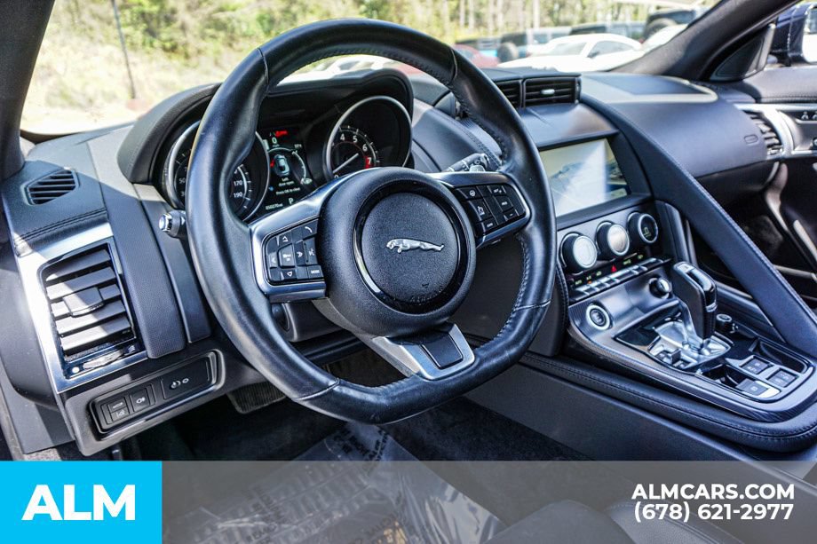 Used 2020 Jaguar F-TYPE R-Dynamic RWD image 31