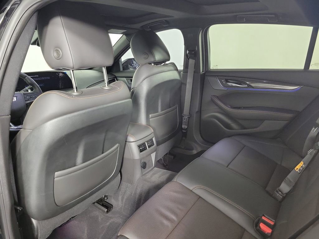 Used 2025 Cadillac CT5 V AWD/4WD image 12
