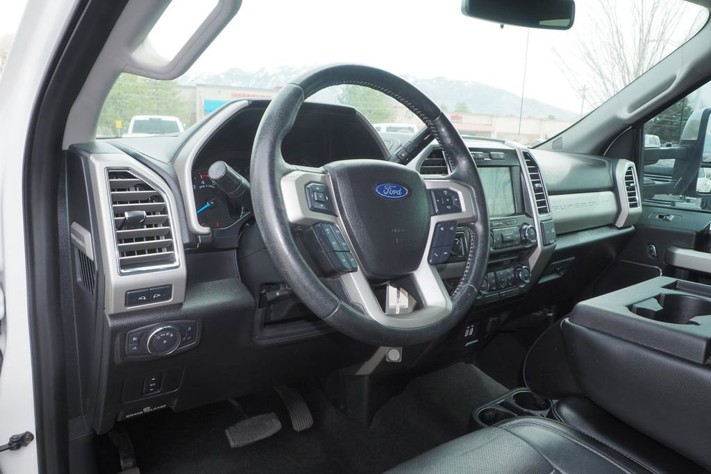 Used 2017 Ford F350 Lariat w/ Chrome Package AWD/4WD image 12