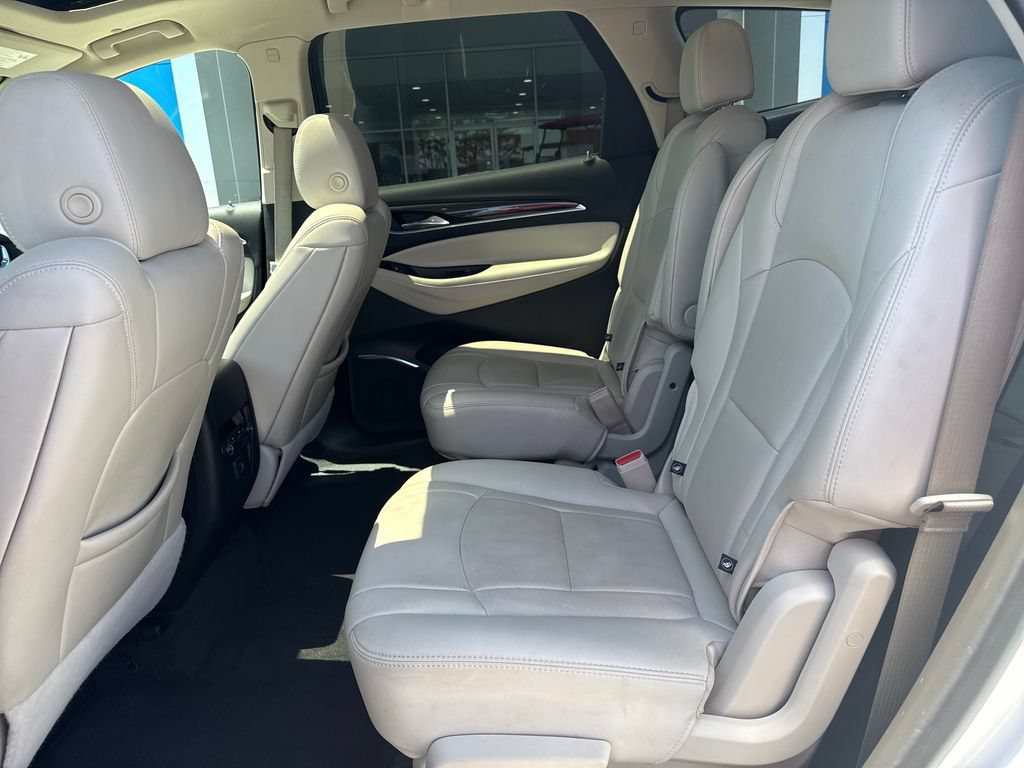 Used 2023 Buick Enclave Essence w/ Experience Buick Package AWD/4WD image 28