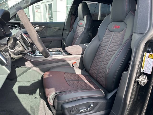 New 2025 Audi RS Q8 performance image 9