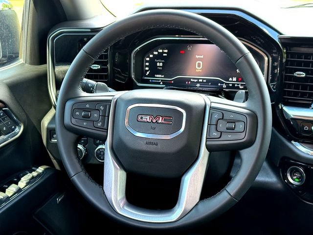 Used 2024 GMC Sierra 1500 SLT AWD/4WD image 25