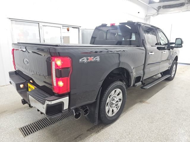 Used 2023 Ford F350 Lariat w/ Lariat Ultimate Package image 7