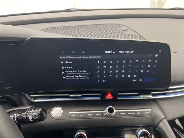 Used 2024 Hyundai Elantra SEL w/ Convenience Package image 17