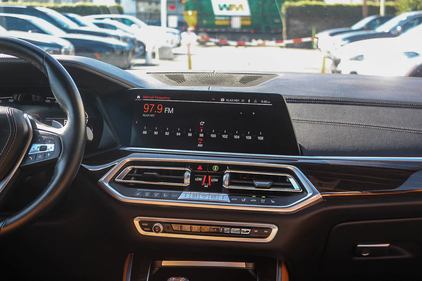 Used 2023 BMW X5 sDrive40i w/ Executive Package image 13