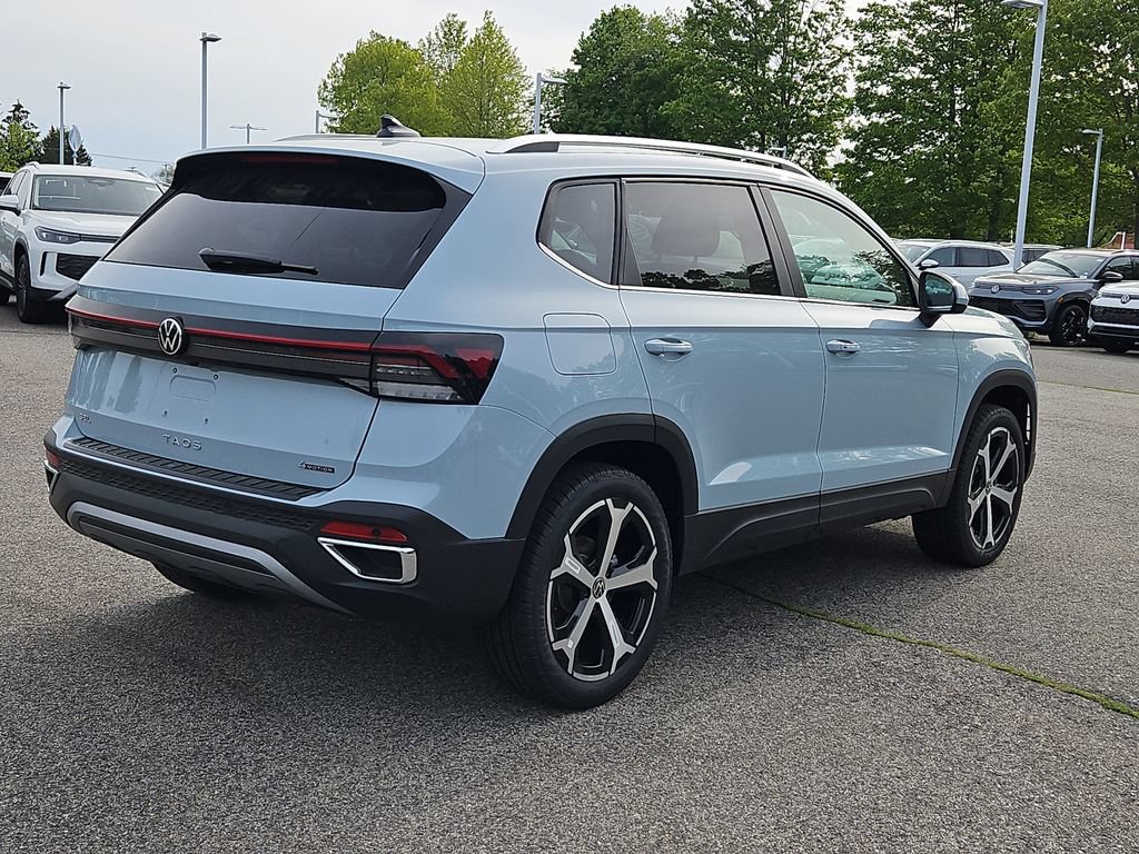 New 2026 Volkswagen Taos SEL AWD/4WD image 3