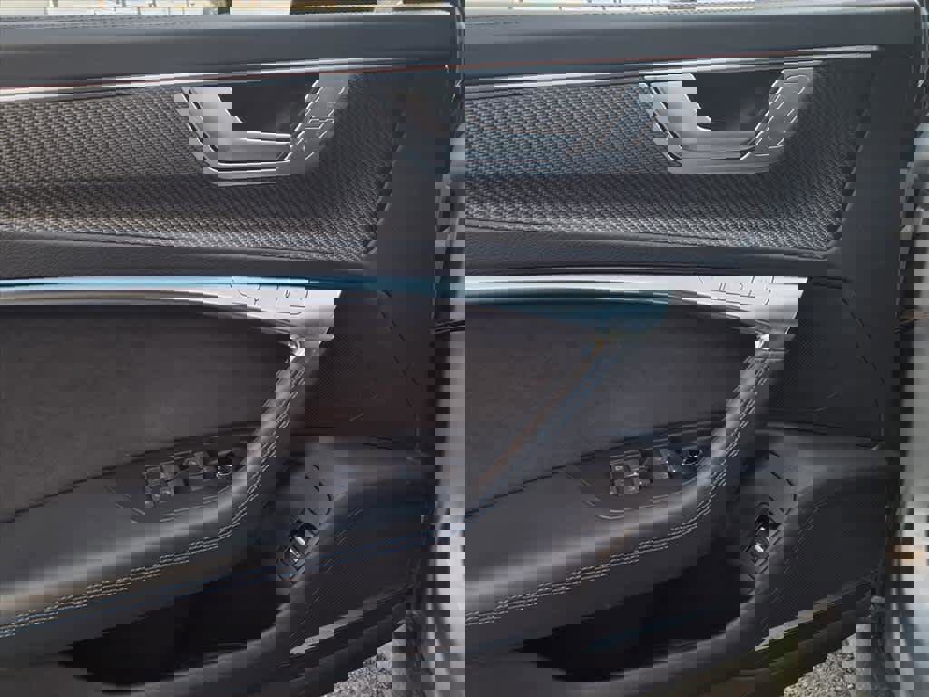 Used 2024 Audi RS 6 performance image 11