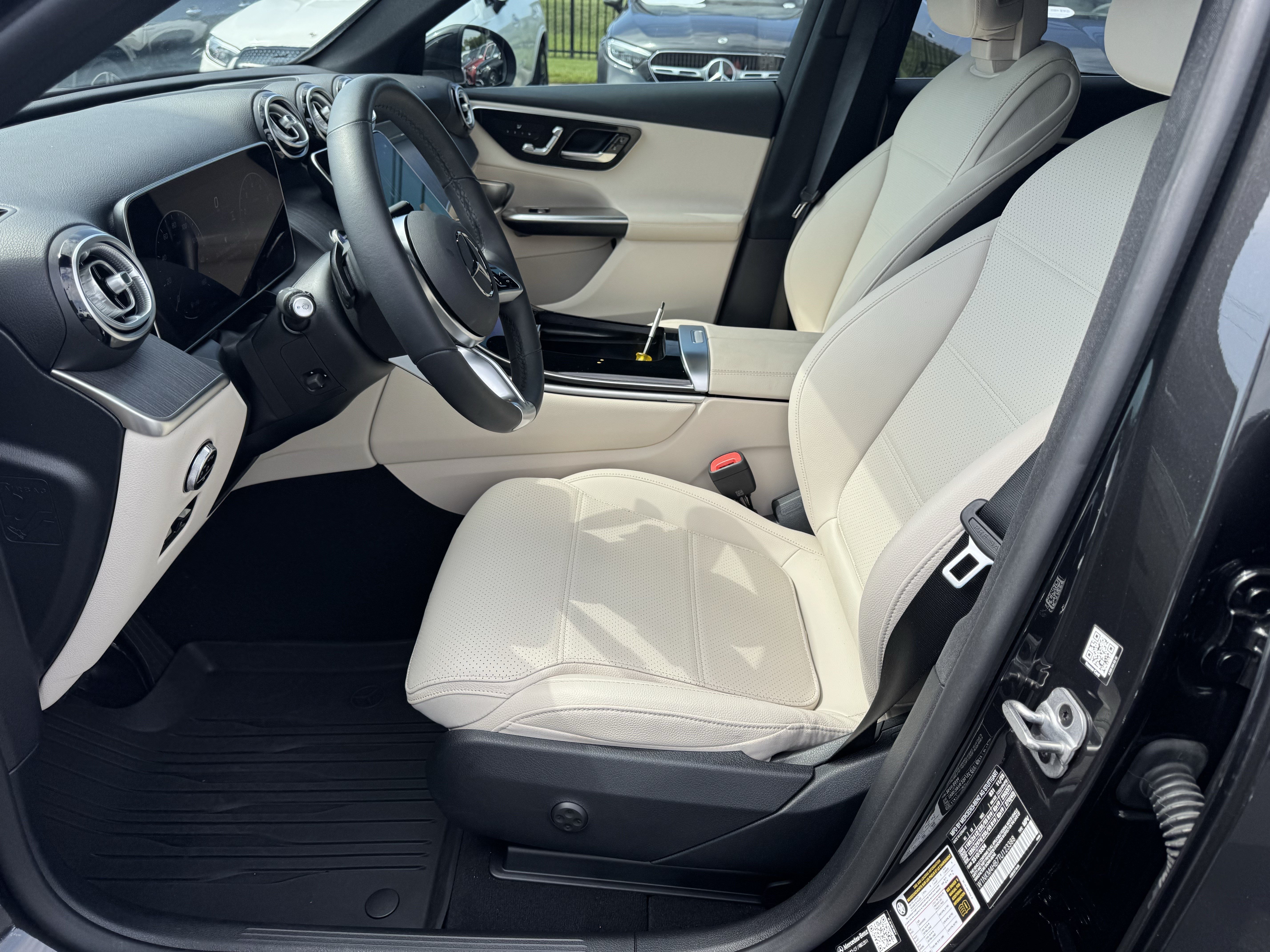 Certified 2026 Mercedes-Benz GLC 300 4MATIC image 16