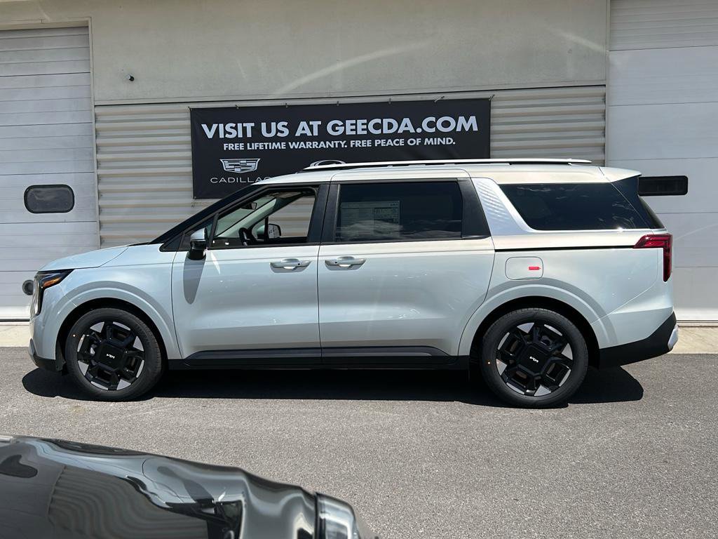 New 2026 Kia Carnival EX image 7