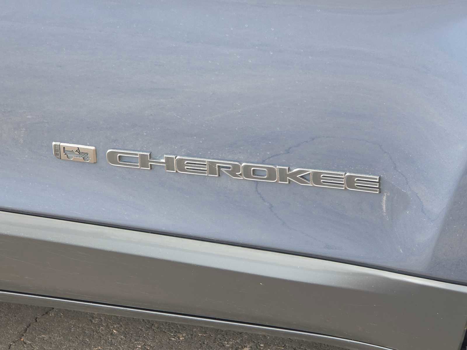 Certified 2021 Jeep Cherokee Latitude Lux 80th Anniv w/ Quick Order Package 2YU 80th image 11