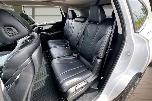 Used 2023 Acura MDX FWD w/ Technology Package image 25