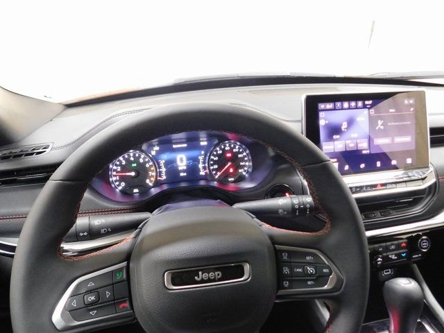 New 2026 Jeep Compass Trailhawk image 7