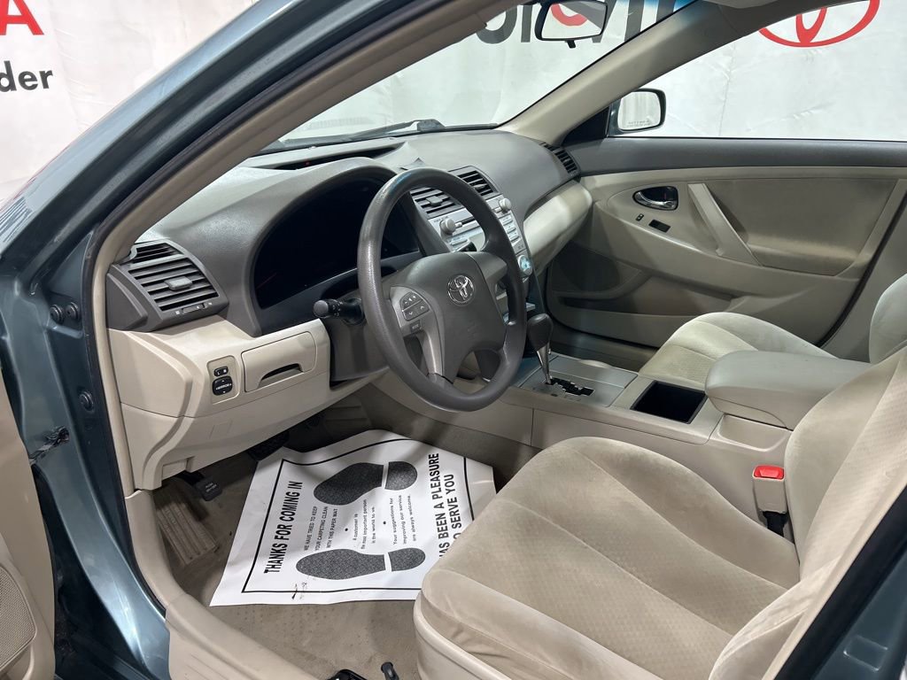 Used 2009 Toyota Camry LE image 22
