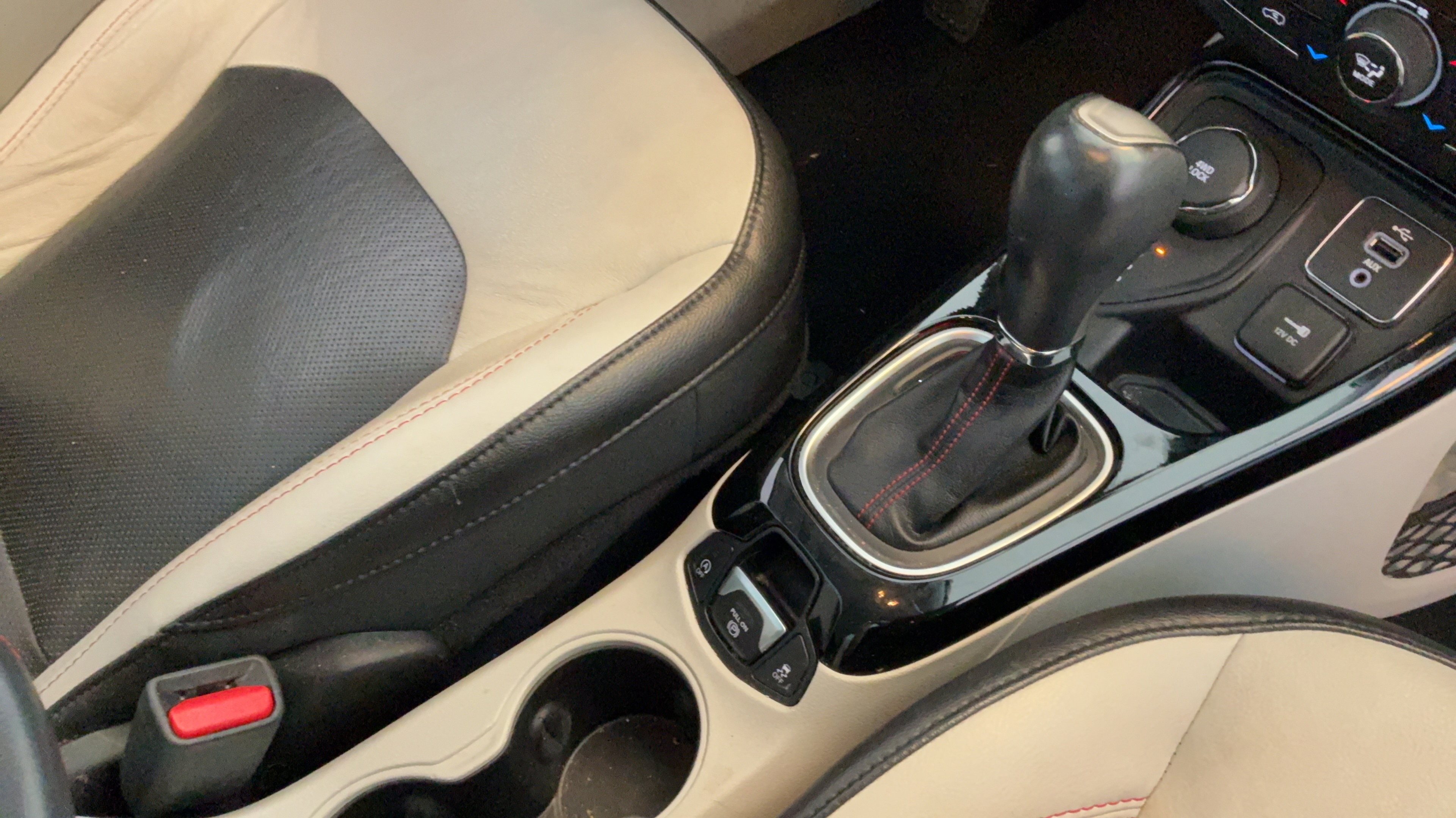 Used 2018 Jeep Compass Limited AWD/4WD image 42