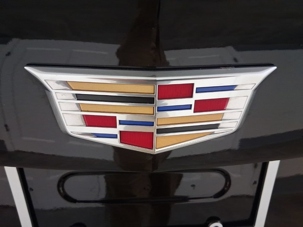 Used 2023 Cadillac XT4 Premium Luxury w/ Cold Weather Package AWD/4WD image 26
