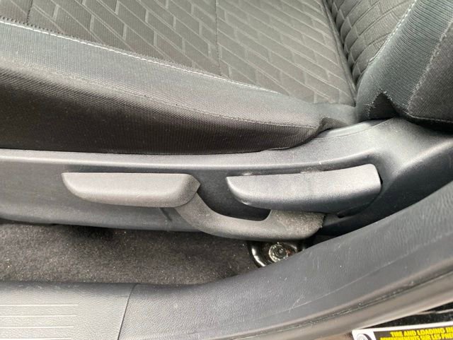 Used 2021 Nissan Kicks SV FWD image 25