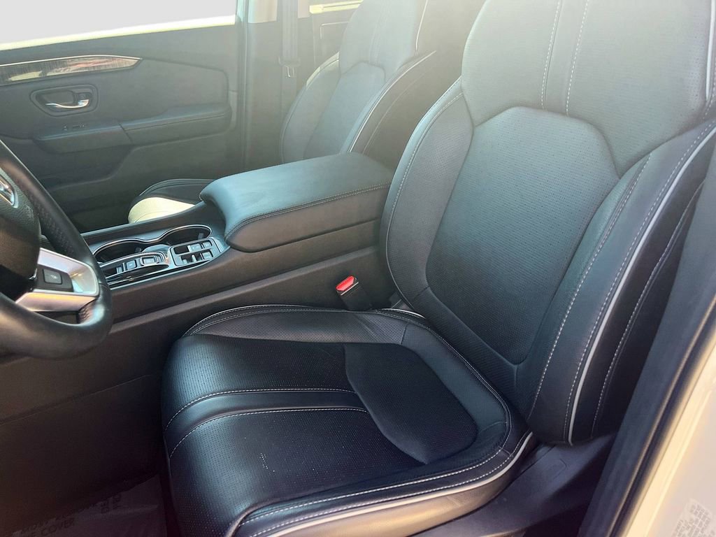 Used 2023 Honda Pilot Elite image 22