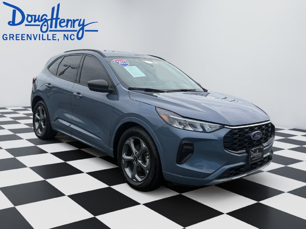 Used 2023 Ford Escape ST-Line FWD image 7