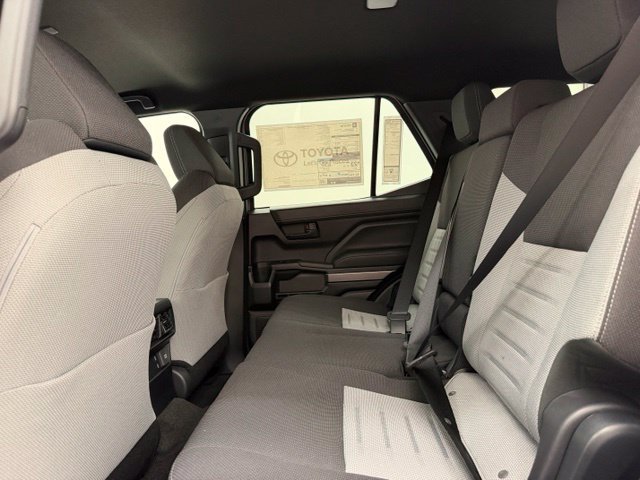 New 2026 Toyota 4Runner TRD Off-Road AWD/4WD image 44