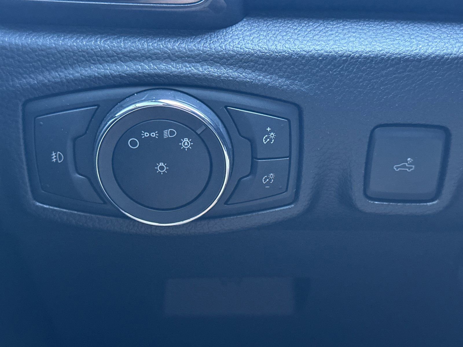 Used 2022 Ford Ranger Lariat w/ Equipment Group 501A High image 30