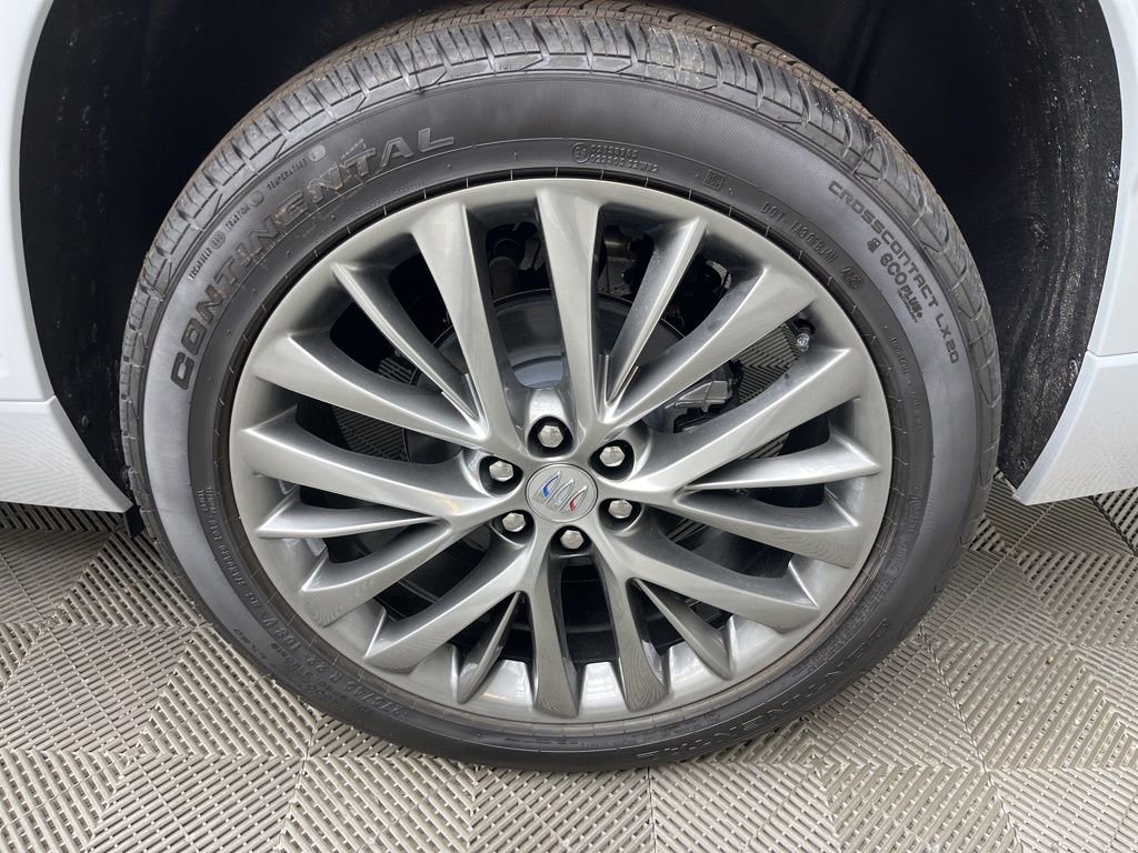 New 2026 Buick Enclave Avenir w/ Super Cruise Package image 4