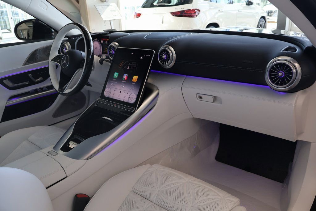 New 2026 Mercedes-Benz Maybach SL 680 image 5