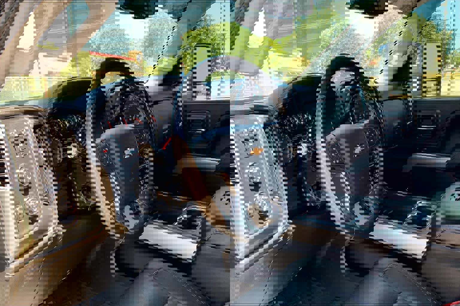 Used 2018 Chevrolet Silverado 2500 LTZ w/ Vortec Plus Package AWD/4WD image 17