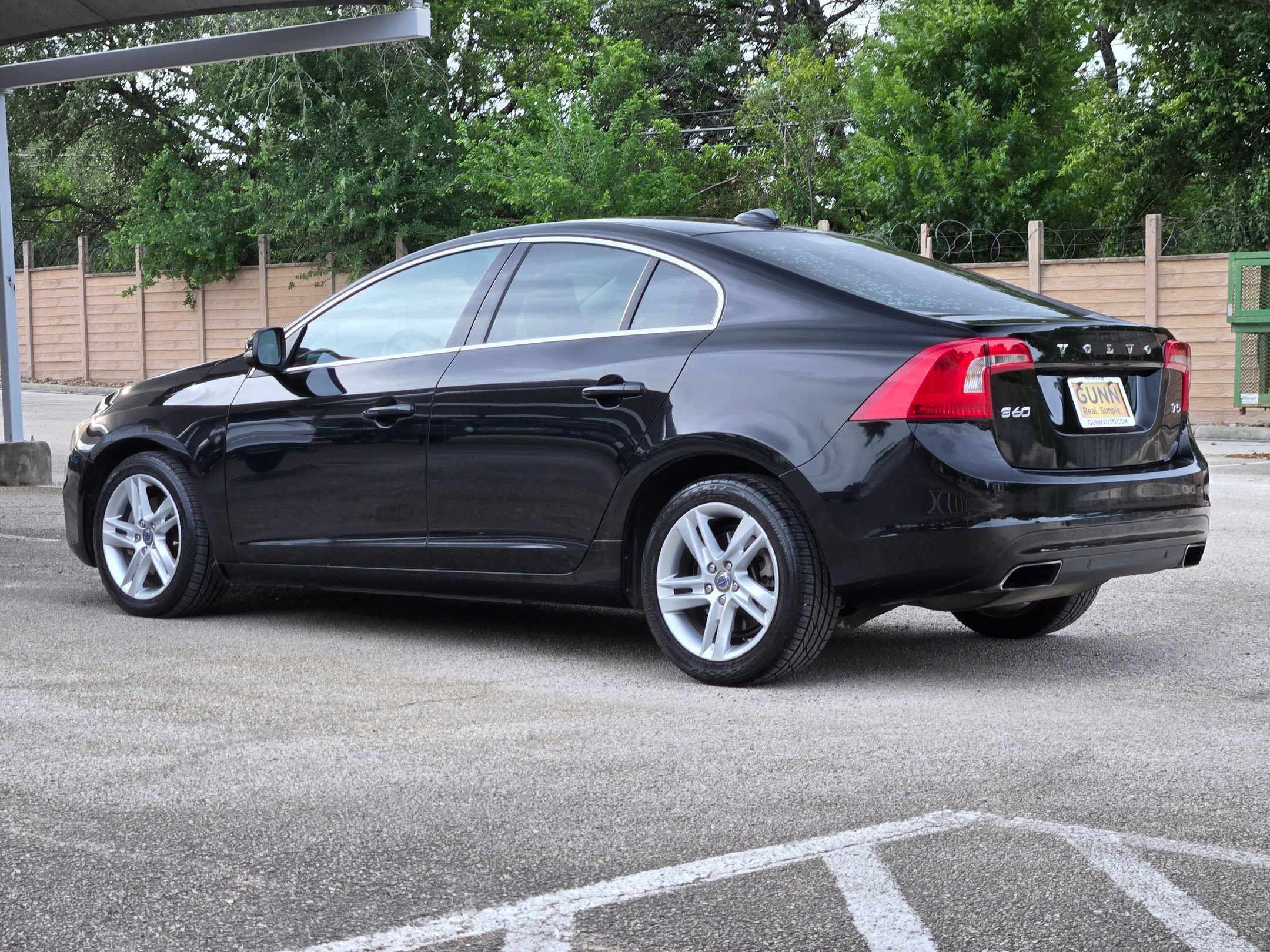Used 2015 Volvo S60 T5 Premier image 5