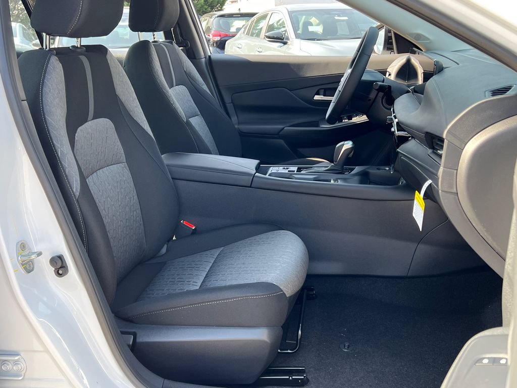 New 2026 Nissan Sentra SV w/ SV Convenience Package FWD image 21