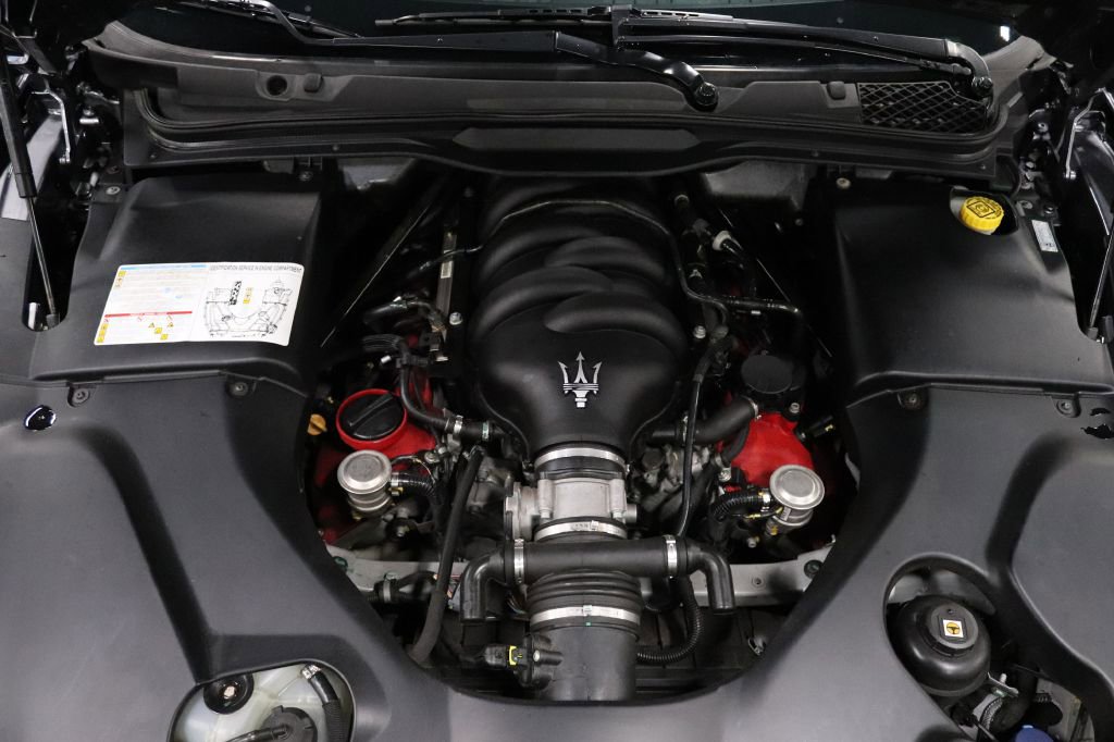 Used 2016 Maserati GranTurismo Sport image 26