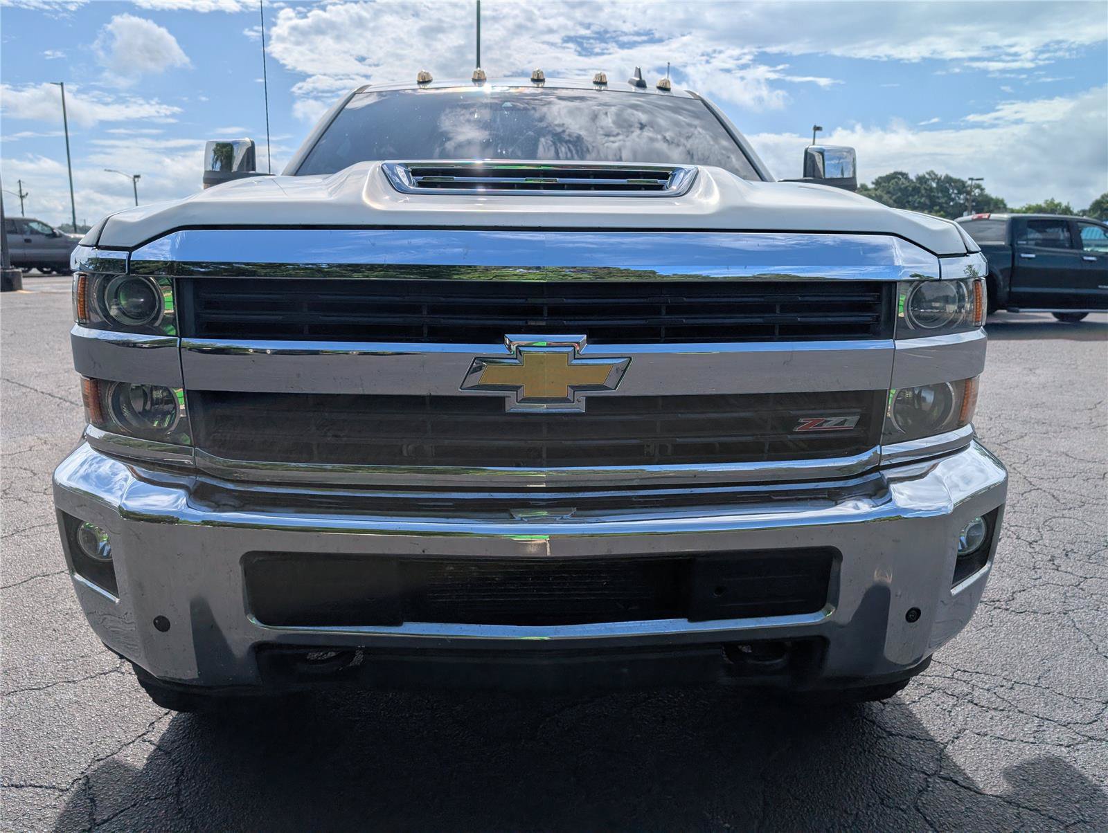 Used 2017 Chevrolet Silverado 2500 LTZ w/ Duramax Plus Package AWD/4WD image 8