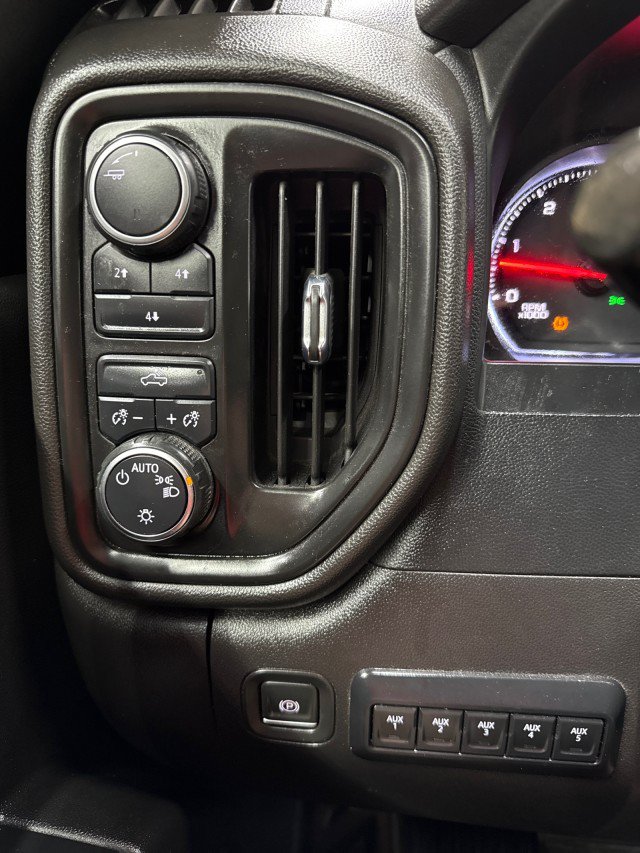 Used 2023 Chevrolet Silverado 2500 W/T w/ WT Fleet Convenience Package AWD/4WD image 23