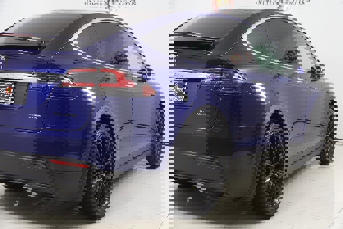 Used 2019 Tesla Model X 75D image 53