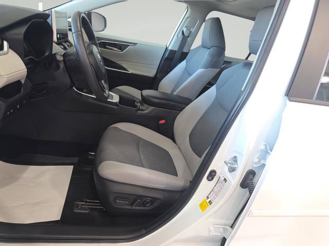 Used 2023 Toyota RAV4 XLE w/ Convenience Package AWD/4WD image 12
