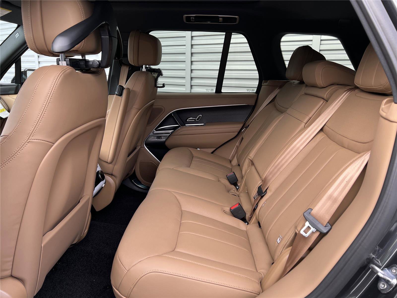New 2026 Land Rover Range Rover SE AWD/4WD image 8