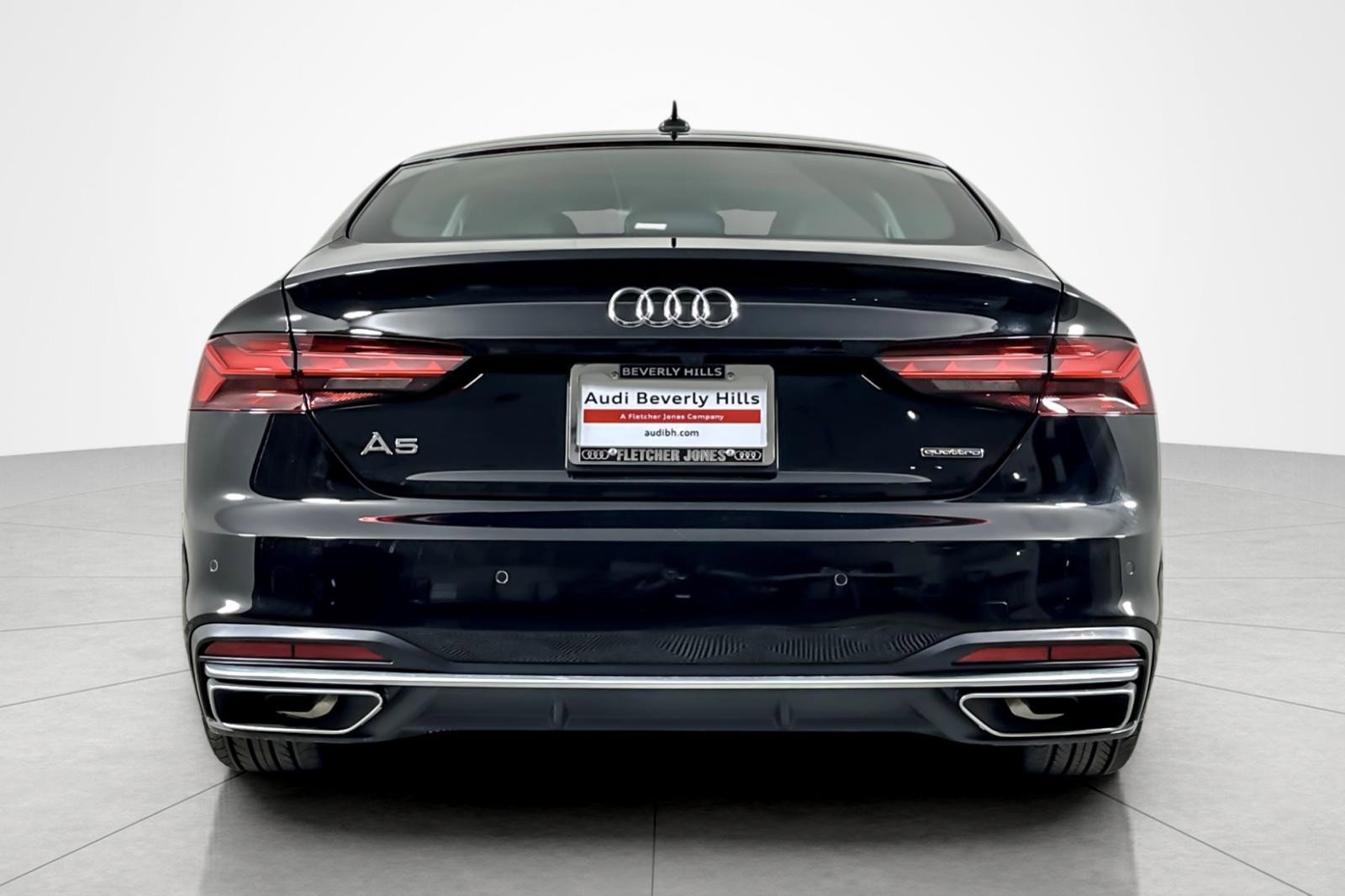 Used 2022 Audi A5 2.0T Premium image 4