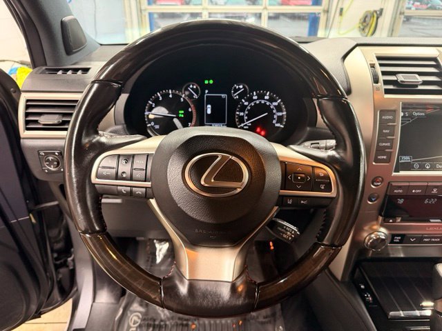 Used 2021 Lexus GX 460 Premium w/ Premium Package AWD/4WD image 10