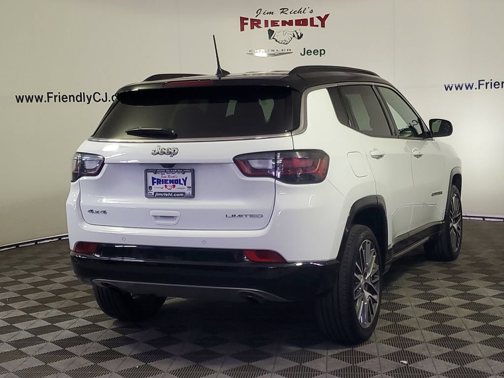 Used 2023 Jeep Compass Limited w/ Elite Group AWD/4WD image 3