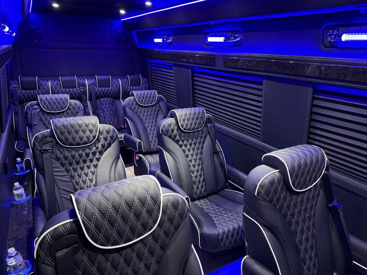 Used 2024 Mercedes-Benz Sprinter 3500 image 2