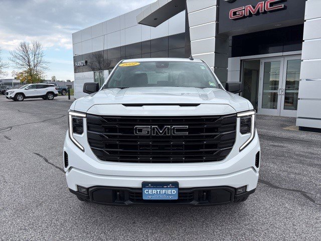 Certified 2022 GMC Sierra 1500 Elevation w/ LPO, Elevation Black Package image 2