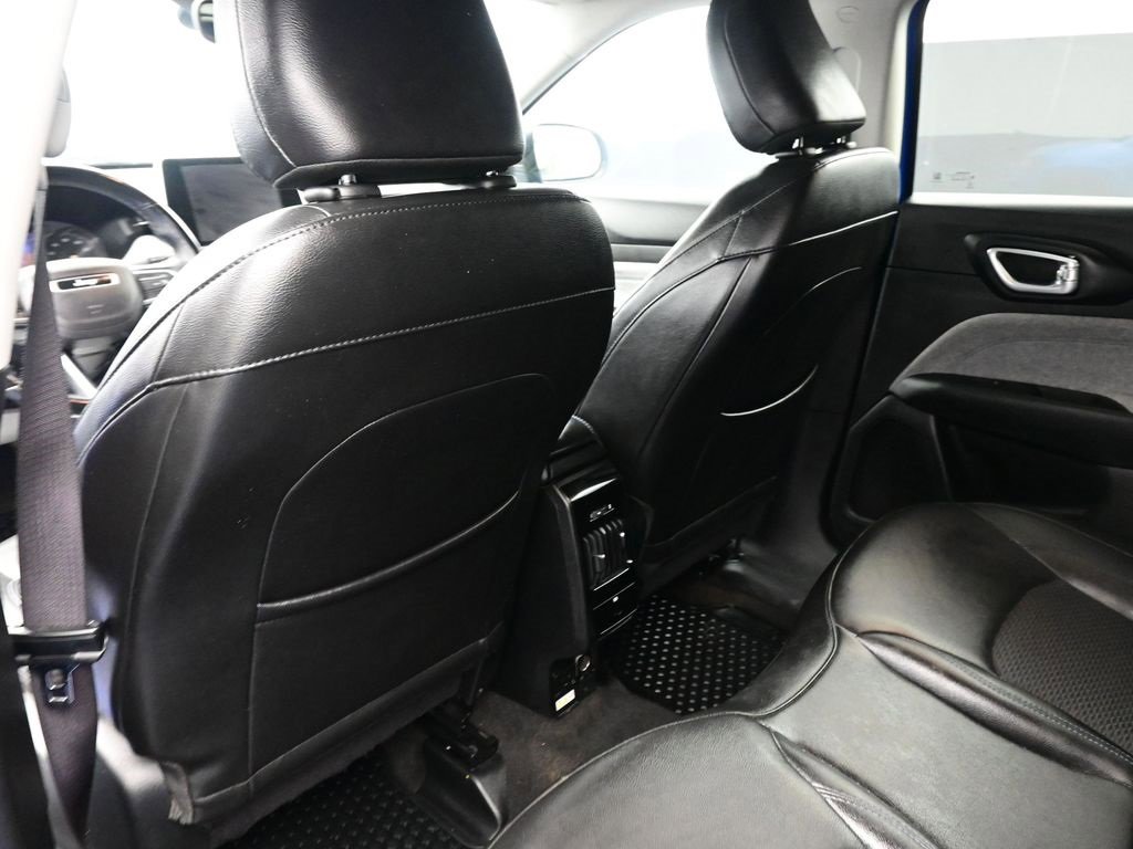 Used 2022 Jeep Compass Latitude w/ Convenience Group image 14