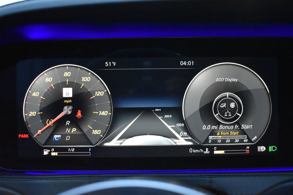 Used 2018 Mercedes-Benz S 560 Sedan w/ AMG Line Exterior image 19