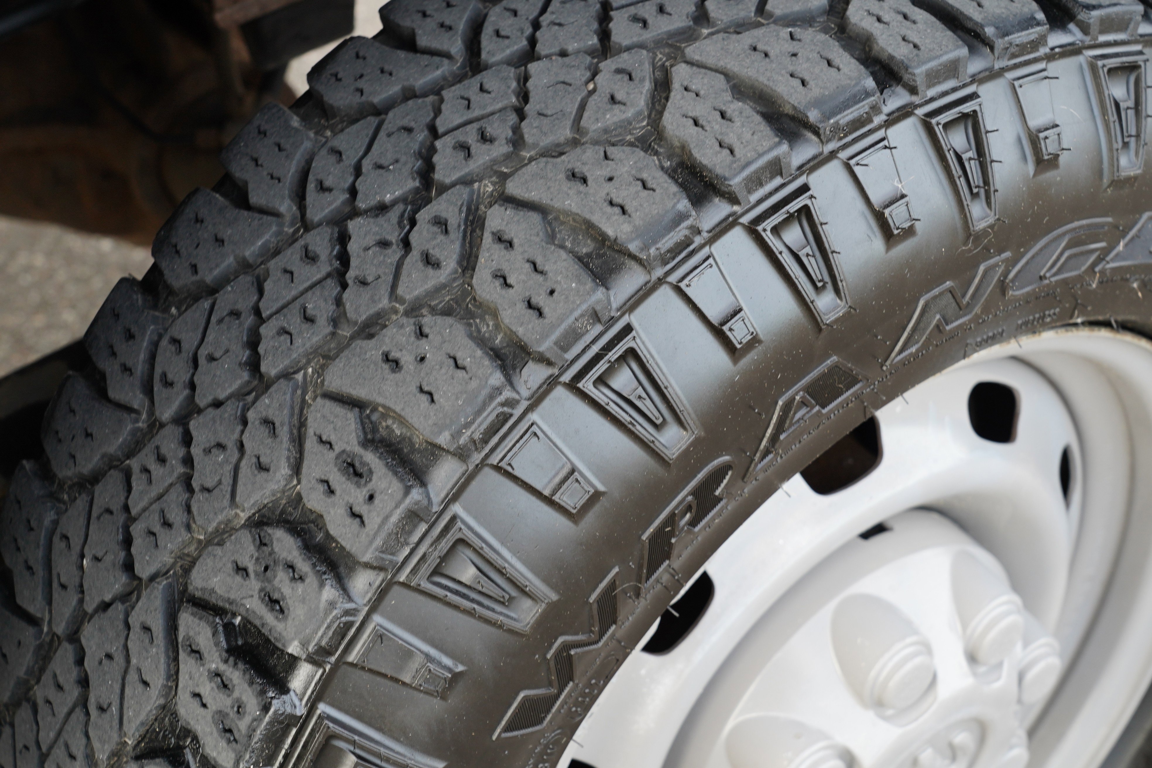 Used 2010 Dodge Ram 2500 Truck ST w/ ST Popular Equipment Group image 27