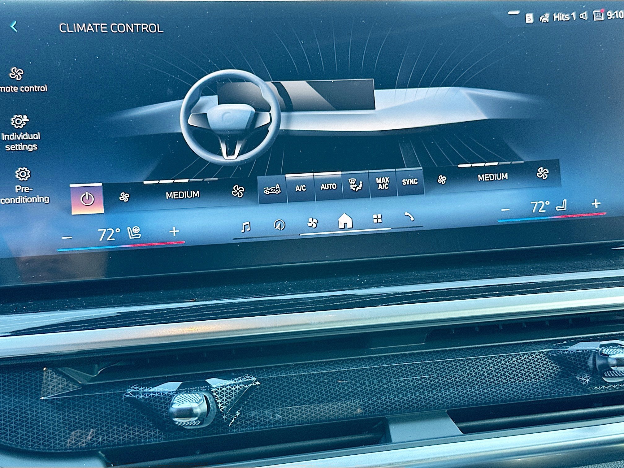 New 2026 BMW X7 xDrive40i w/ M Sport Package image 13