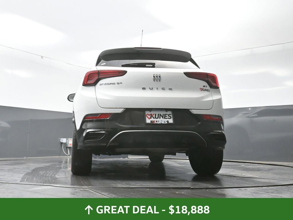 Used 2024 Buick Encore GX Sport Touring image 52