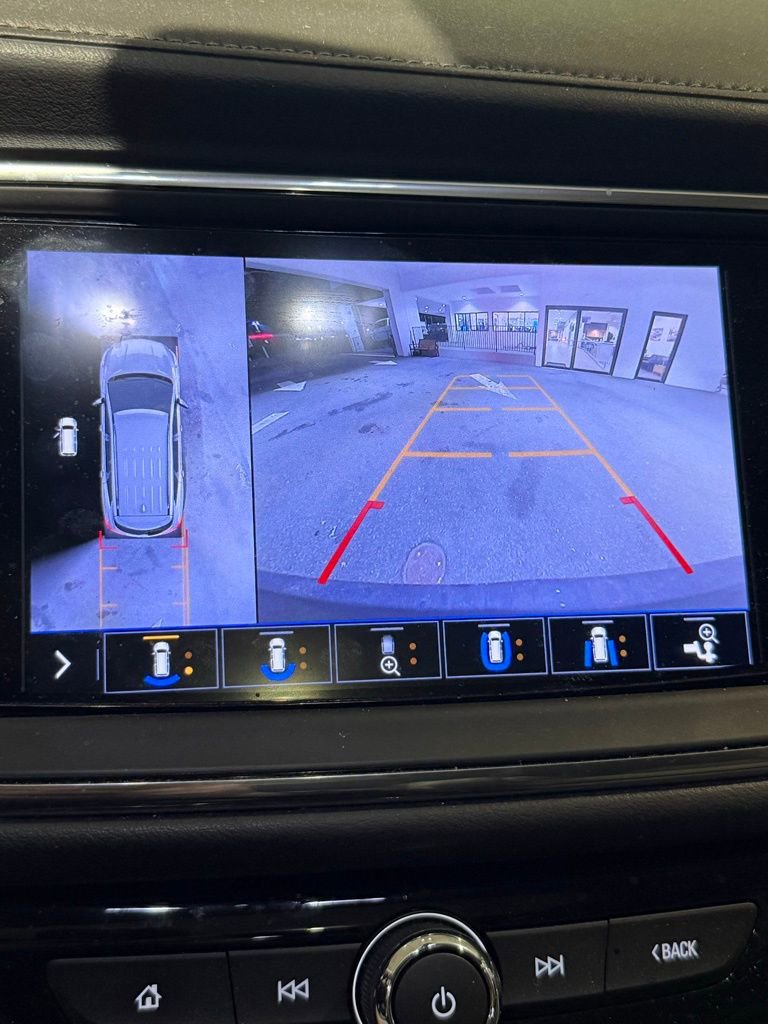 Used 2020 Buick Enclave Avenir w/ Avenir Technology Package image 14