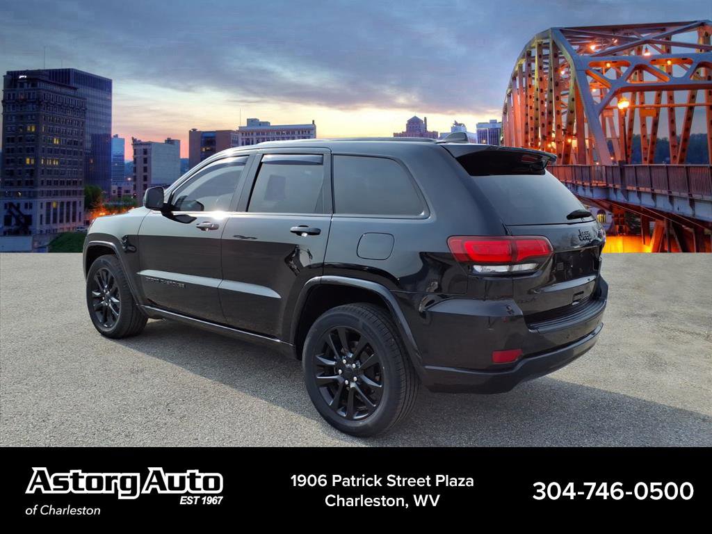 Used 2020 Jeep Grand Cherokee Altitude image 5